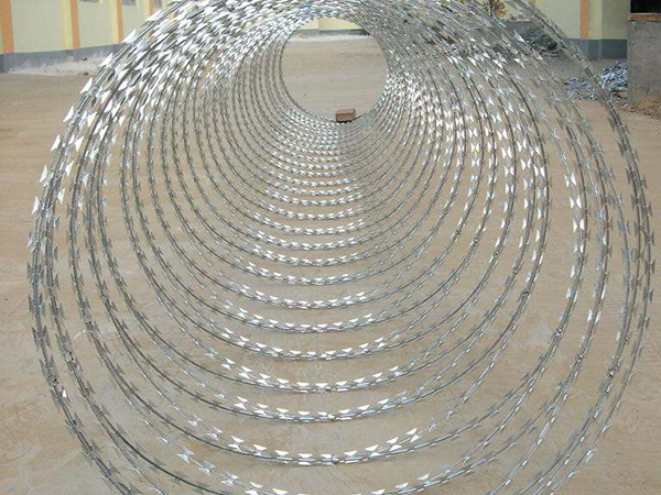 平面式刀片刺繩